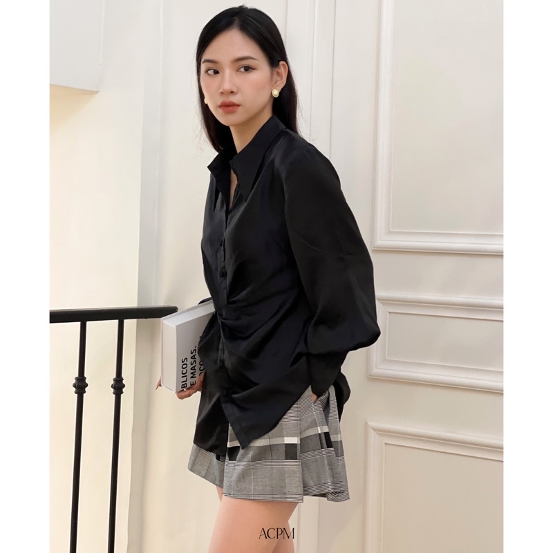 Yamin Shorts / Quần short xếp ly