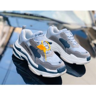 Giày Sneaker Đế gồ