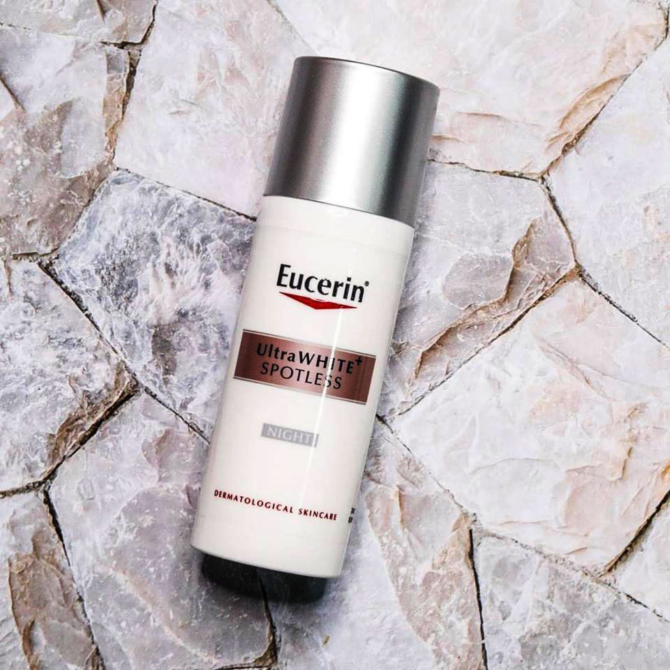 Eucerin UltraWHITE+ SPOTLESS Day Fluid SPF30 Kem Dưỡng Trắng và Mờ Đốm Nâu Ban Ngày (50ml)