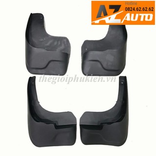 Bộ 4 chắn bùn theo xe Toyota Innova 2017-2023 (hàng cao cấp)