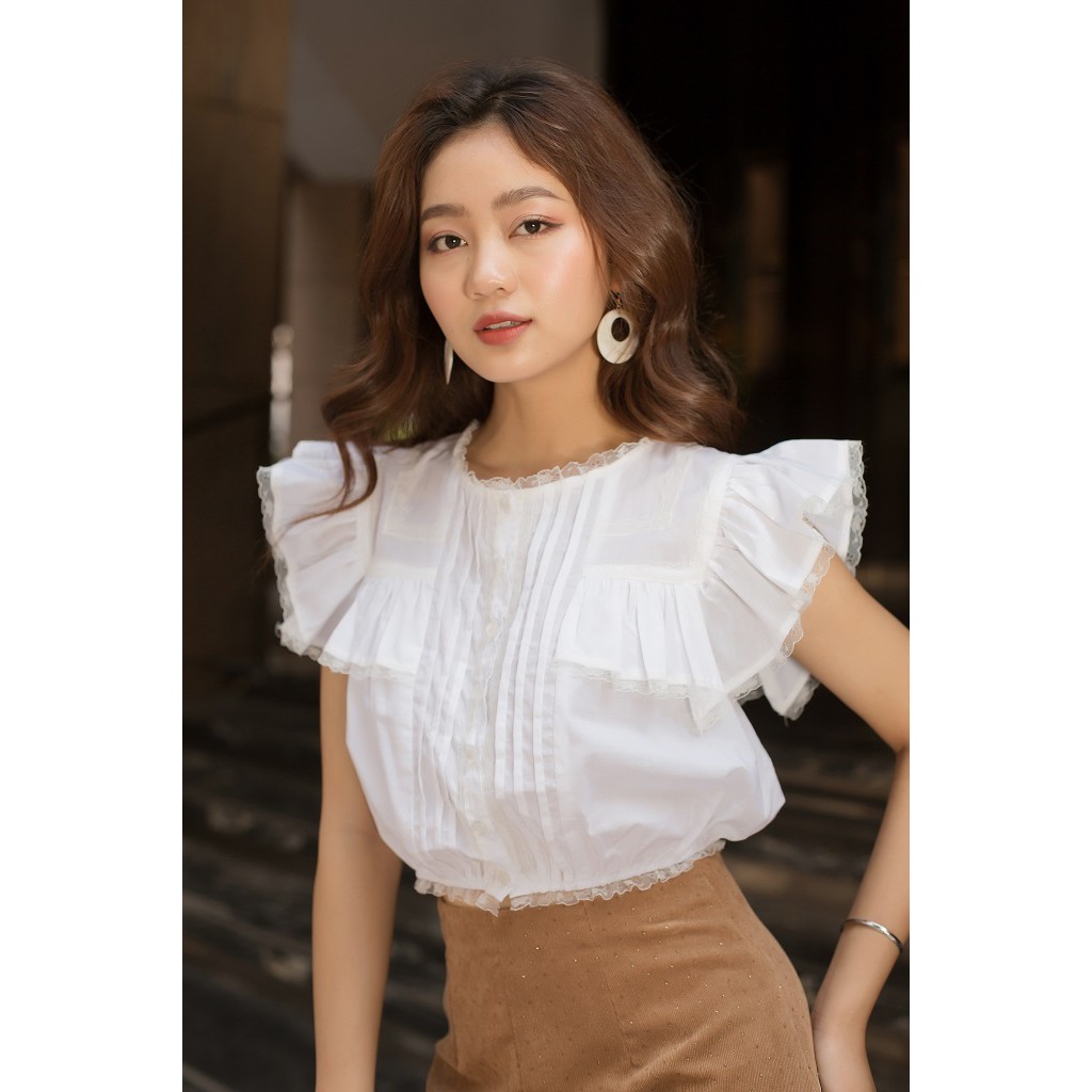 Áo croptop tiểu thư cổ phối bèo và ren