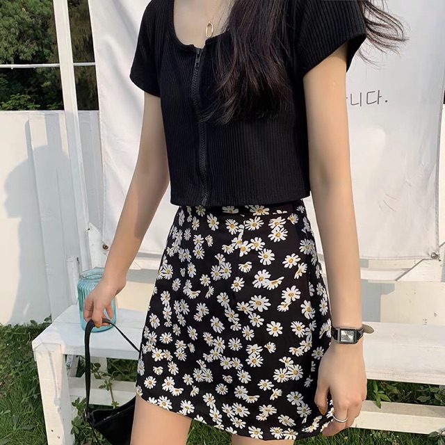 [Hot 2020] Chân váy ngắn chữ A Hoa Cúc màu đen trắng | BigBuy360 - bigbuy360.vn