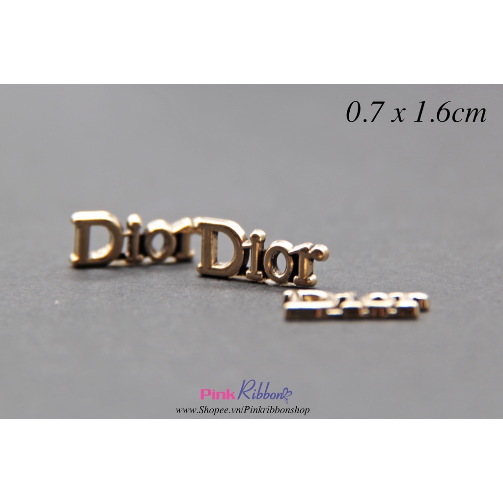 SET 5C - Charm biểu tượng chữ D-io-r nhí