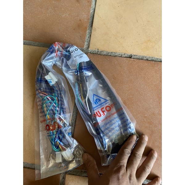 dây điện  cup 81