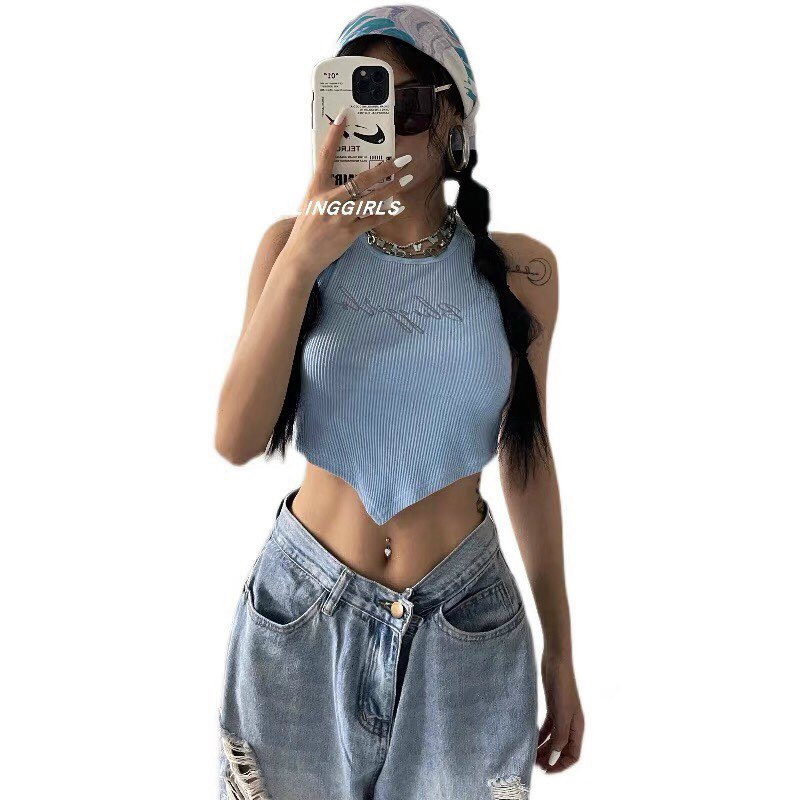 Áo Croptop Ba Lỗ Vạt Nhọn Thêu Chữ