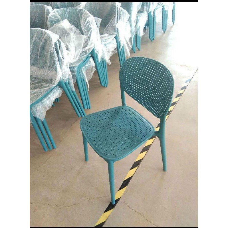 Ghế nhựa PP đúc nguyên khối lưng tựa lỗ -Nhắn tin chọn màu