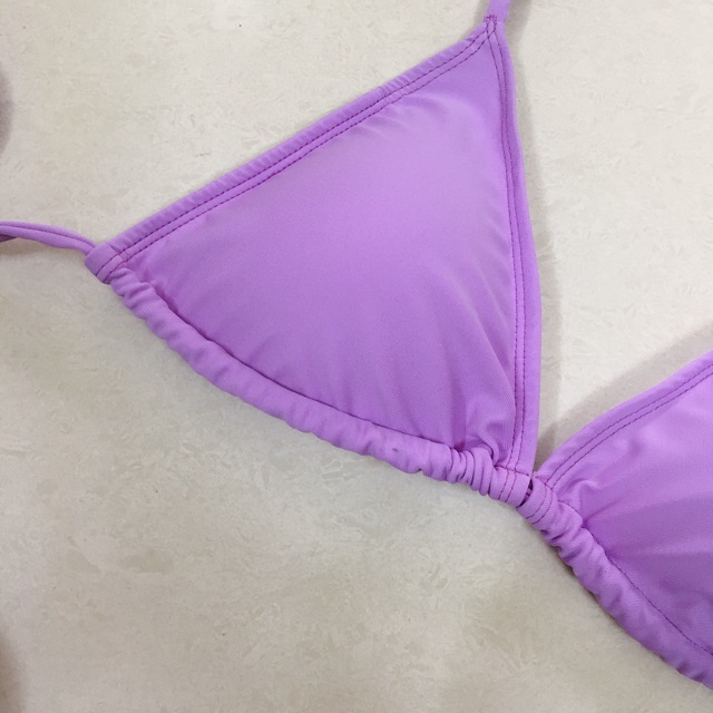 Bikini 2 mảnh quần chip cột dây áo tam giác màu tím hottrend