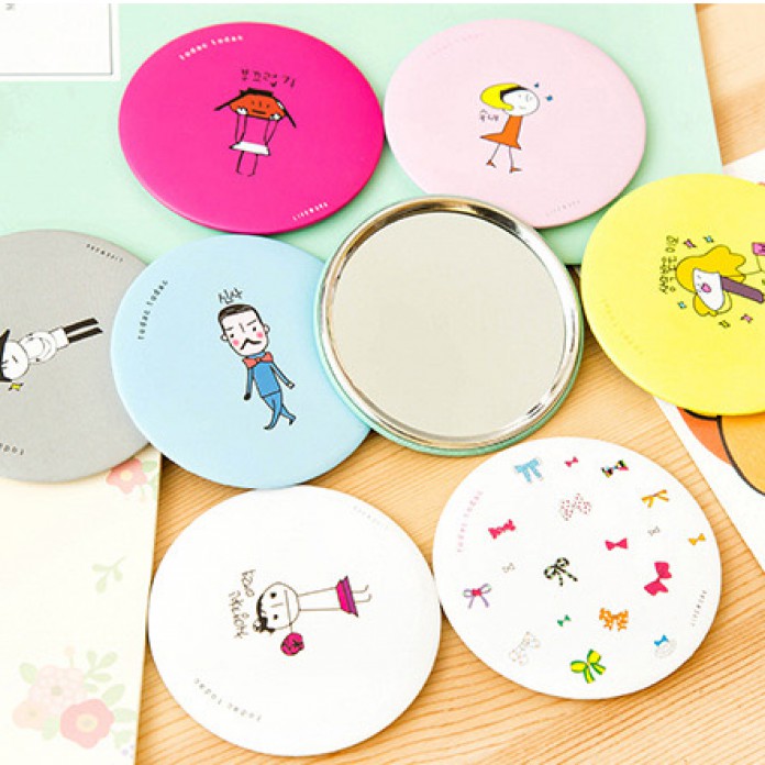 Set 5 gương trang điểm mini đáng yêu