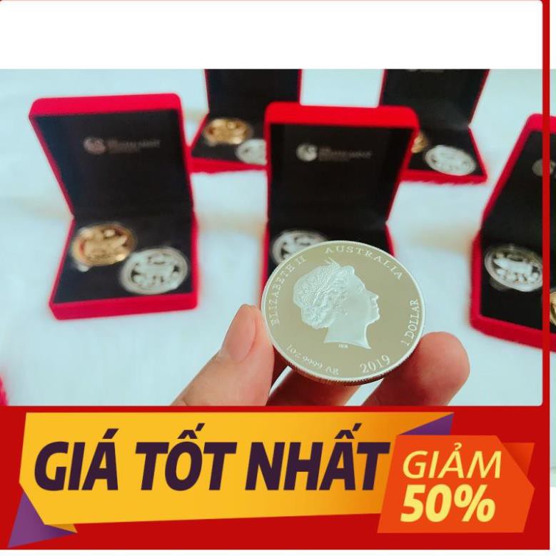 Cặp xu Úc mạ vàng, mạ bạc hình con Heo + Hộp nhung - Quà Lì Xì Tết 2019