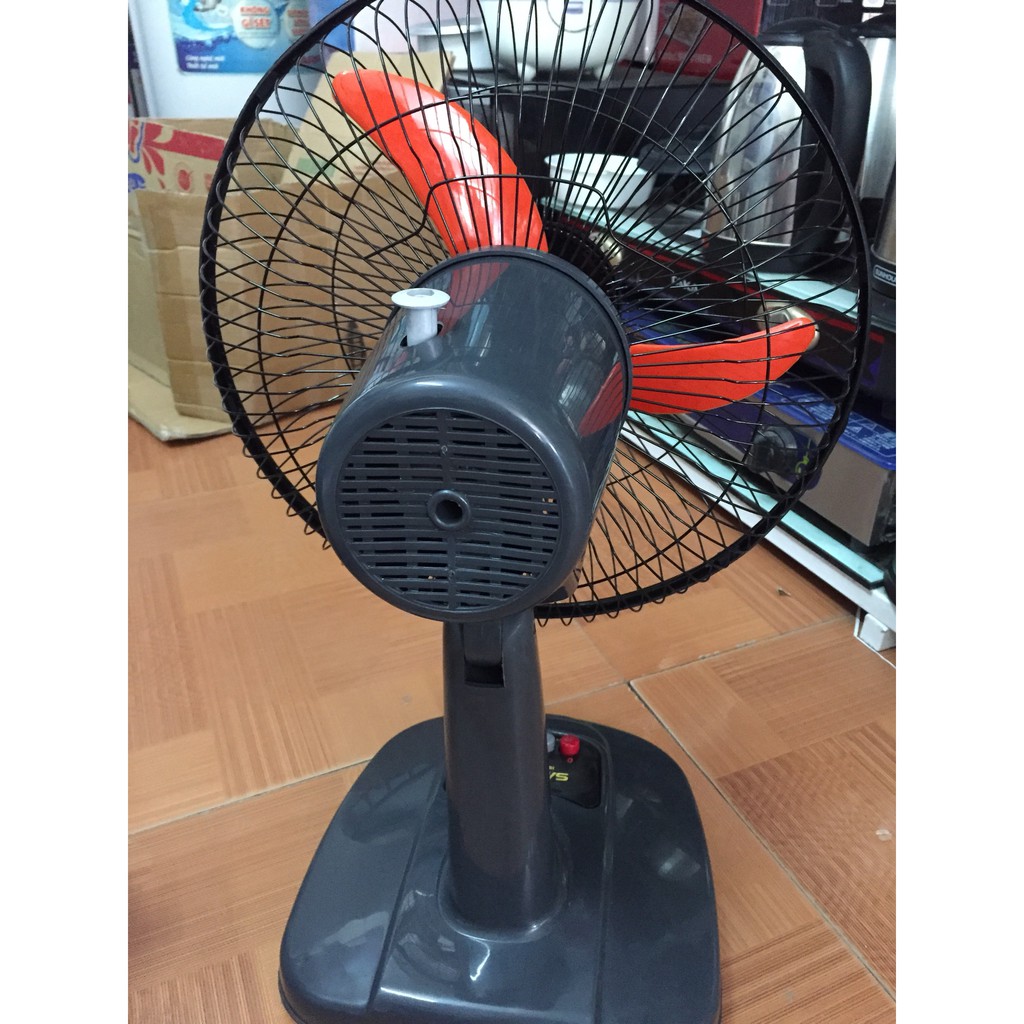 QUẠT ĐỂ BÀN KẸP BÌNH ẮC QUY 12V Loại có tút năng