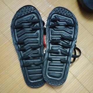 Dép cao su Bác Hồ dành cho nữ giới