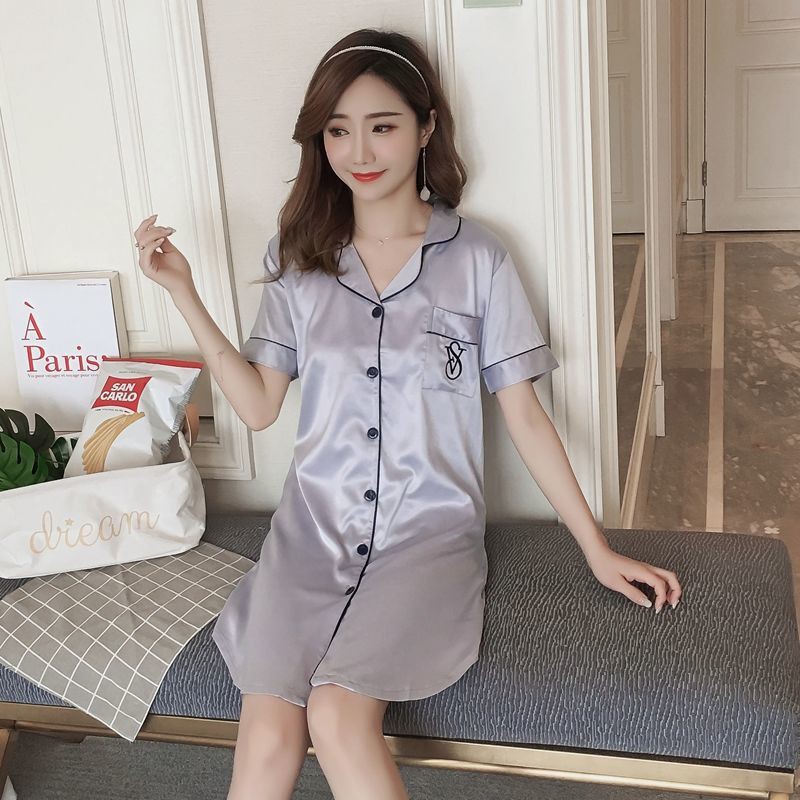 váy ngủ của phụ nữ ngắn tay mỏng gợi cảm dài rộng cardigan màu lạnh vải lụa băng giá lớn phục vụ tại nhàNN