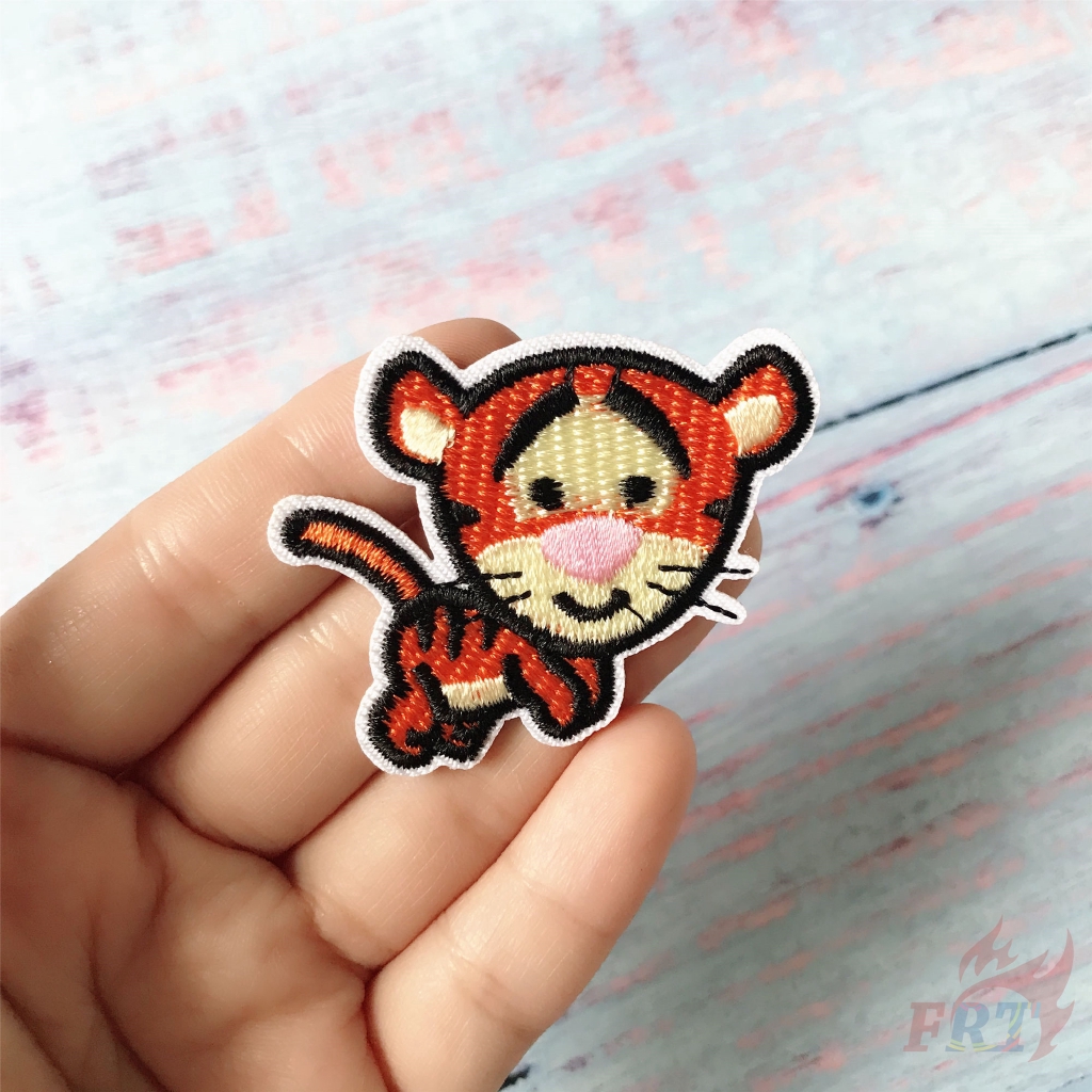 (Hàng Mới Về) 1 Miếng Dán Ủi Trang Trí Quần Áo Hình Gấu Pooh Dễ Thương Series 04