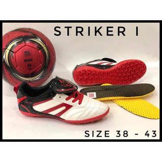 Giầy đá bóng Hỏa Trâu Striker One