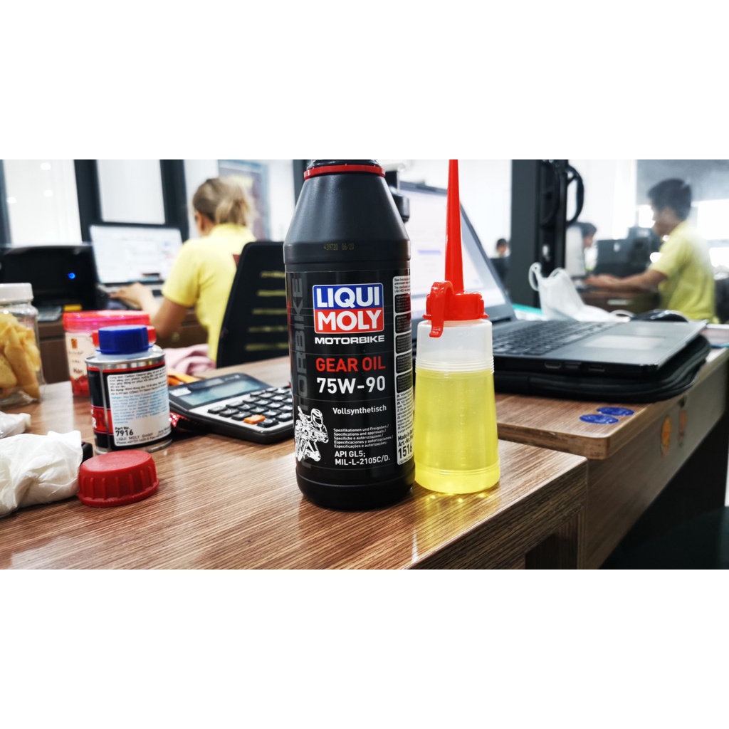 Bình Châm Nhớt ,Bình Chiết Nhớt Có Vạch,Bình Tra Dầu Máy 150ml