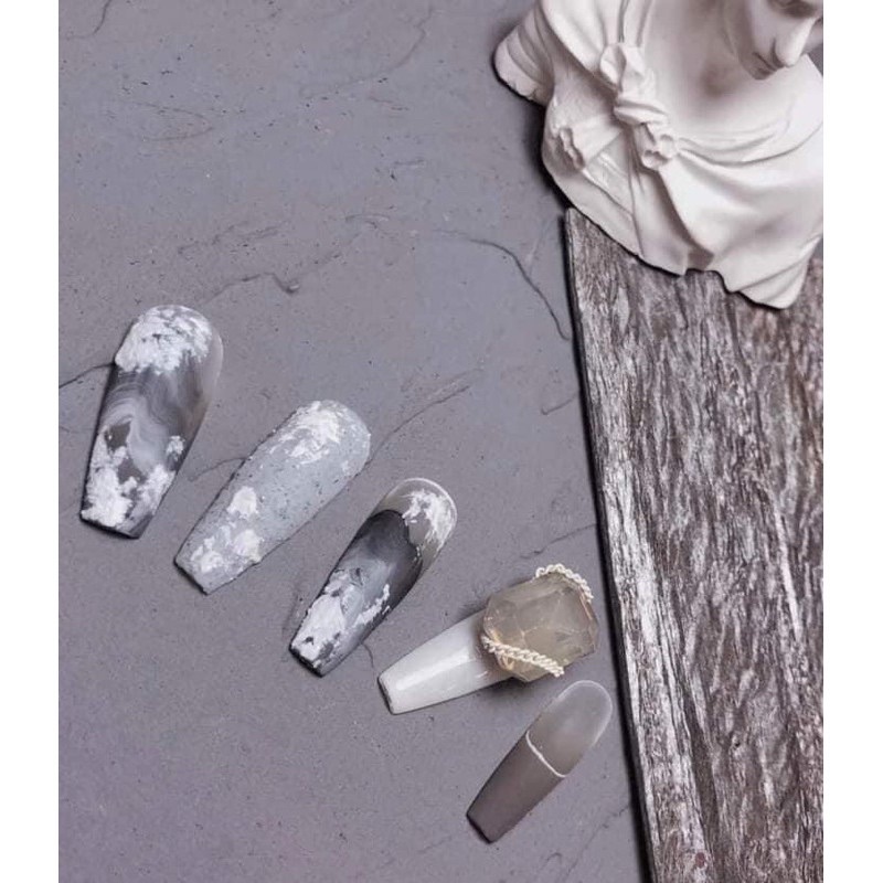 gel xi măng đen - trắng lẻ hủ