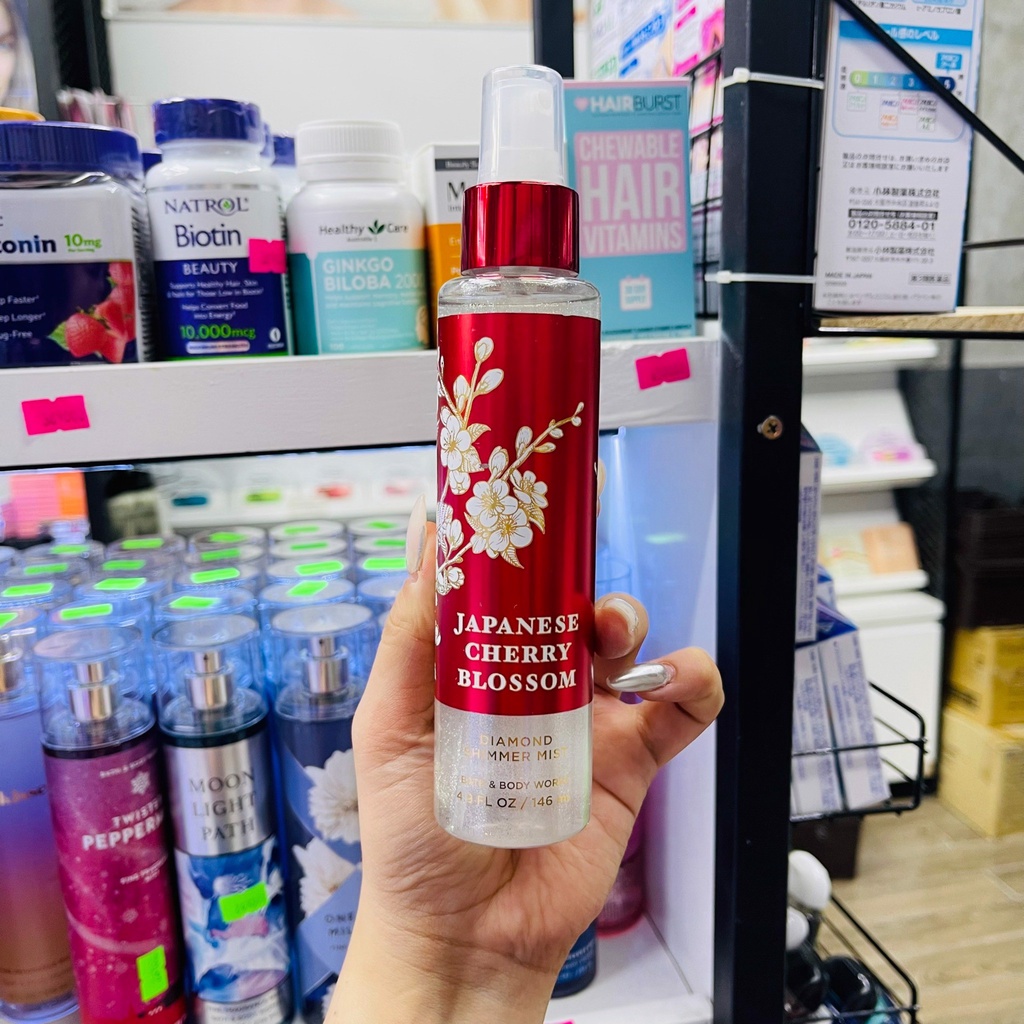 Xịt Nhũ Thơm Toàn Thân Bath &amp; Body Works Diamond Shimmer Mist - 146ml