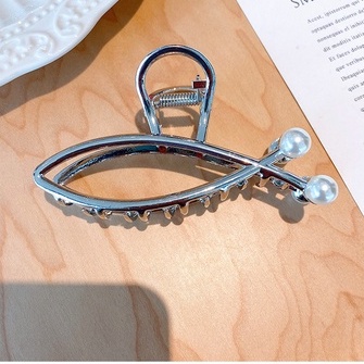 Ngoạm kẹp tóc hình cá kim loại sang trọng NC3