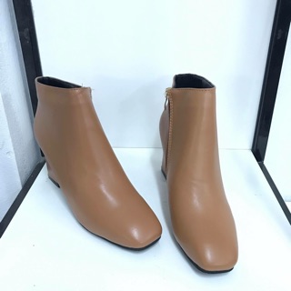 Boot nâu mũi tròn