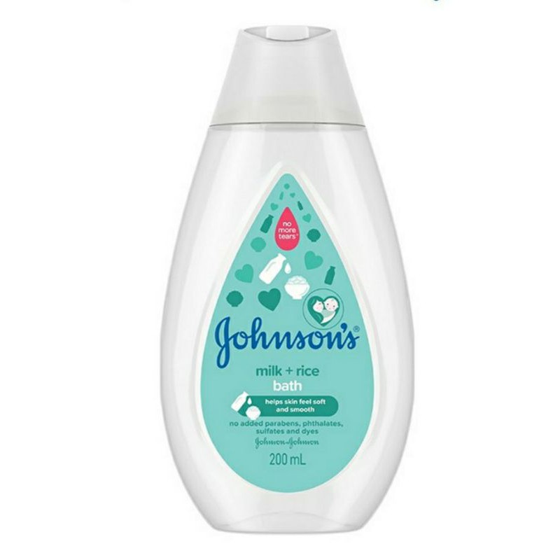 Sữa tắm Johnson's chứa tinh chất dưỡng ẩm từ Sữa và Gạo 200ml