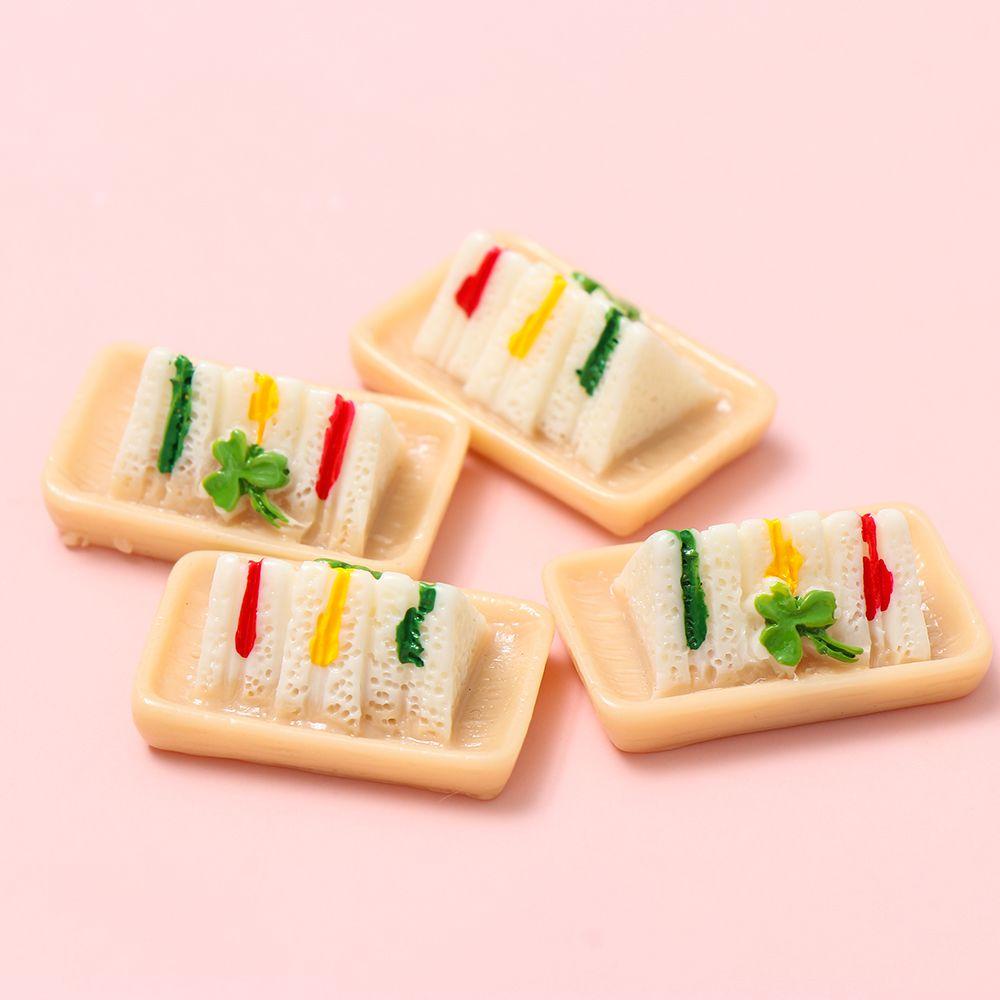Mô Hình Bánh Mì Giả Bằng Nhựa Resin Vui Nhộn