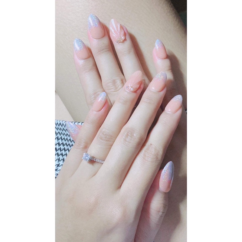 07 nailbox móng up tráng gương cầu vồng