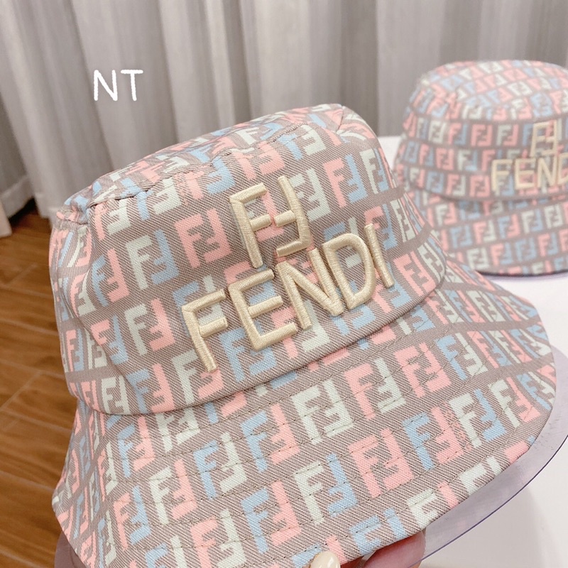 Nón Bucket & lưỡi trai Fendi