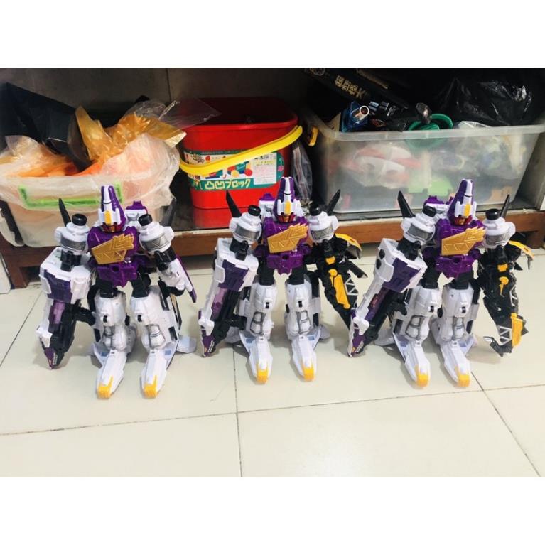 Đồ chơi siêu nhân Robot điện long Số 9