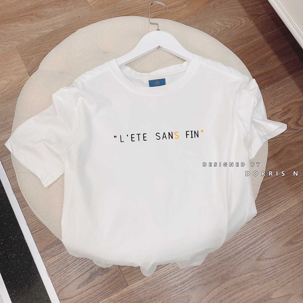 Áo Phông Trơn Nam Nữ Màu Trắng In Chữ Nổi Dorris N San”S Fin Chất Vải Mềm Mịn Thoáng Mát Thấm Hút Mồ Hôi