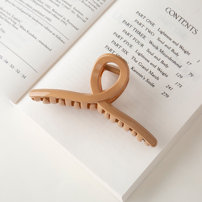 Kẹp tóc thời trang dành cho nữ j2092615