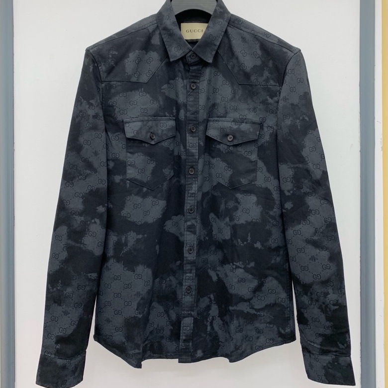 Áo sơ mi Gucci dằn di họa tiết monogram vân chìm loang camo LA 2022 on web