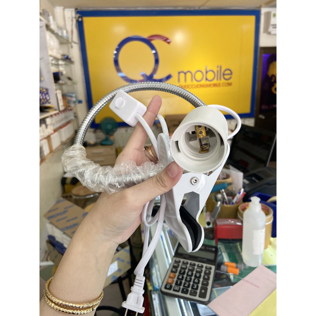 Đèn led kẹp bàn 64 bóng siêu sáng