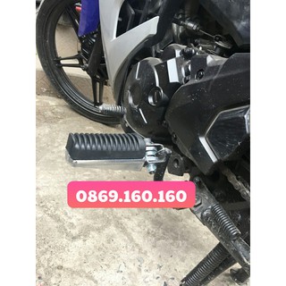 Gác chân trước exciter 150