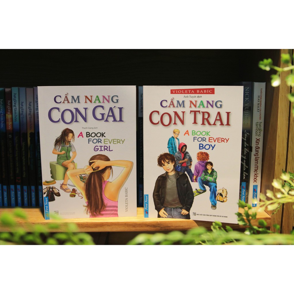 Sách - Cẩm Nang Con Gái  Gigabook