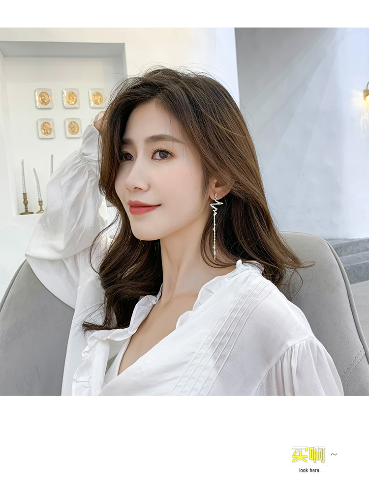 Khuyên tai kim bạc 925 hình trái tim đỏ không đồng đều kiểu Hàn Quốc retro
