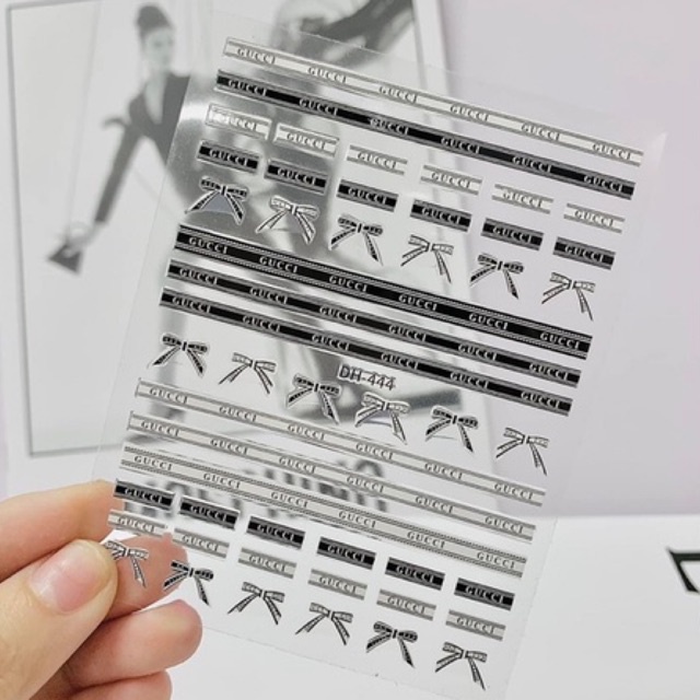Miếng dán sticker mã D-444