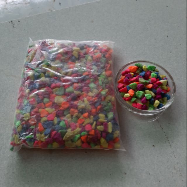 Túi đá nhiều màu trang trí