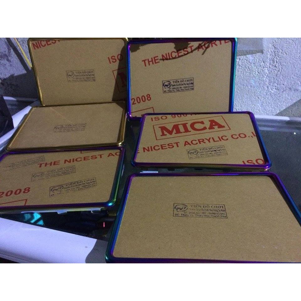 Bọc biển số titan  xe máy