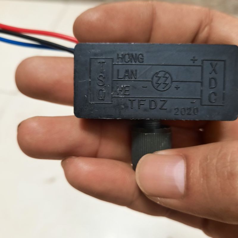 chiết áp + điều áp