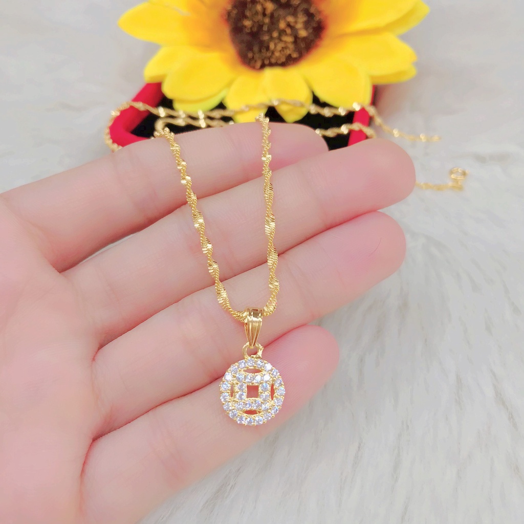 Mặt dây chuyền đồngtiền đính đá mạ vàng 18K UHA M887125