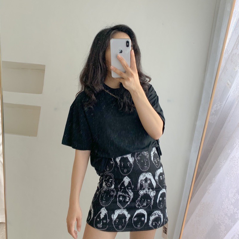 Chân váy mặt người, CHÂN VÁY NỮ ULZZANG
