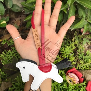 móc khoá con ngựa, phụ kiện treo túi ví sang trọng
