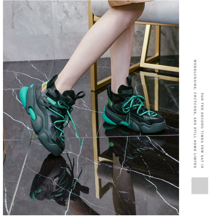 Giày thể thao độn đế lót lông