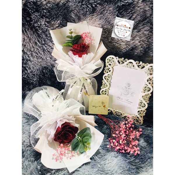 Bó Một Bông Kèm Hoa Khô