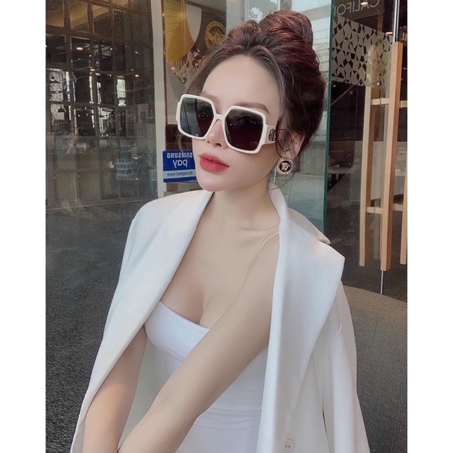 bông tai versac bản cao cấp, khuyên tai thời trang hotgirl , phụ kiện trắng sức hari korea accessories