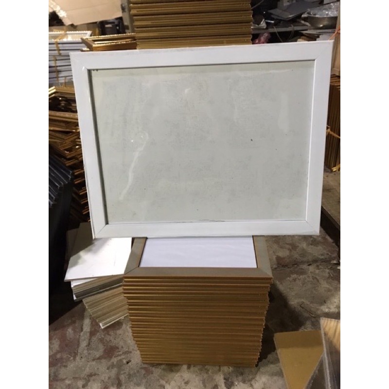 khung ảnh giấy khen kích thước (30x40) trơn