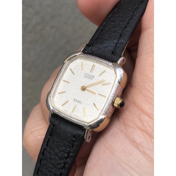 Đồng hồ nữ CITIZEN NHẬT HÀNG 2hand