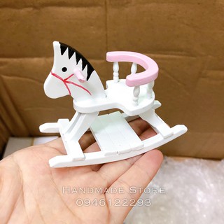 Ngựa gỗ - Mô hình đồ chơi