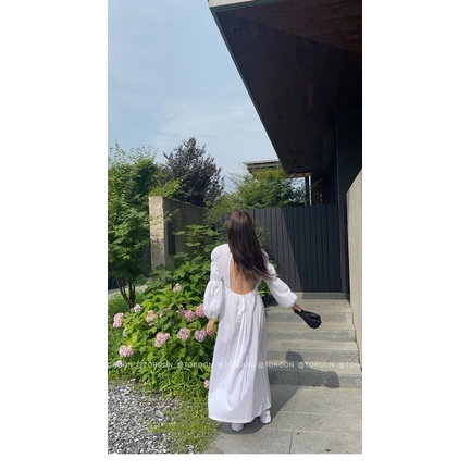 Đầm dài tay phồng hở lưng koreastyle