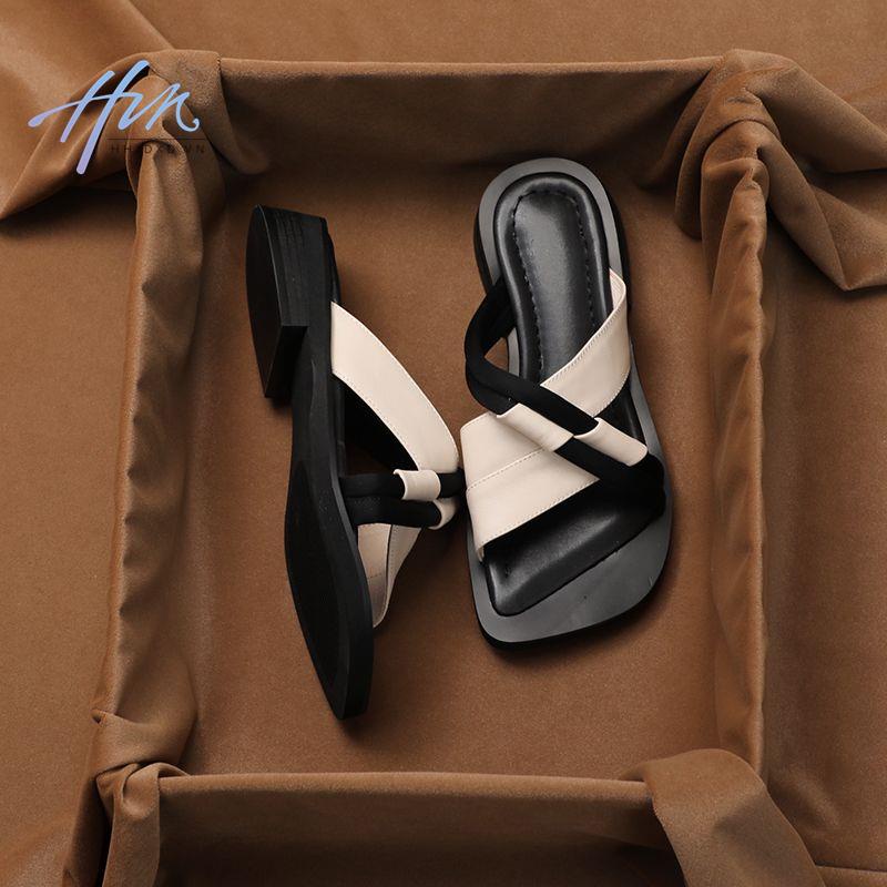 Dép Sandal Hở Ngón Gót Dày Bằng Da Mềm Thời Trang Mùa Hè 2022 Màu Sắc Giản Dị Dành Cho Bạn Nữ